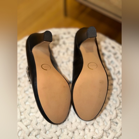 Journee Collection Black Double Strap Mary Jane Heels Size 7.5W Wide - Picture 8 of 8